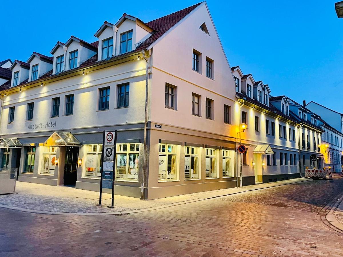 Altstadt-Hotel Stendal Bagian luar foto